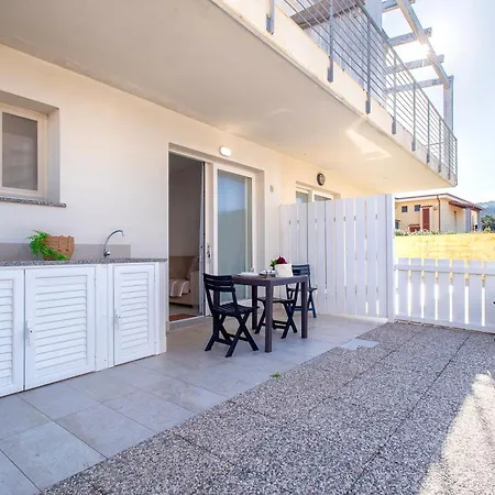 Borgo Degli Ulivi Apartment